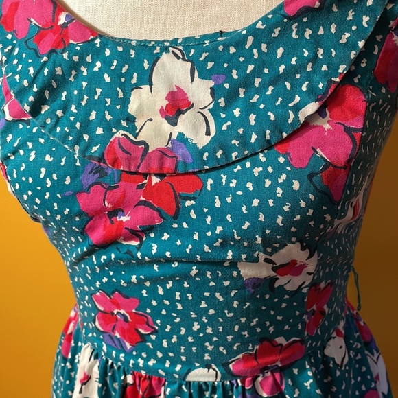 Floral summer dress - Picture 3 of 4